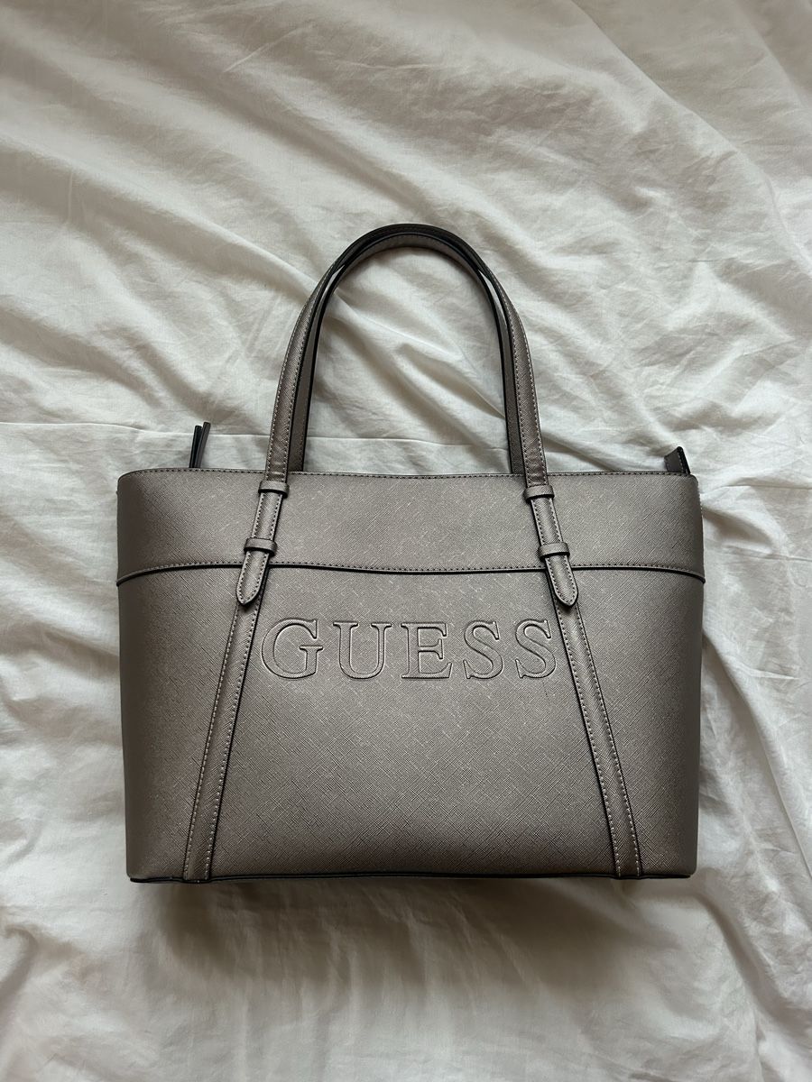 Guess Borse da donna: new guess bag – Nuovo e nell'imballaggio originale da Chur venduto da valico