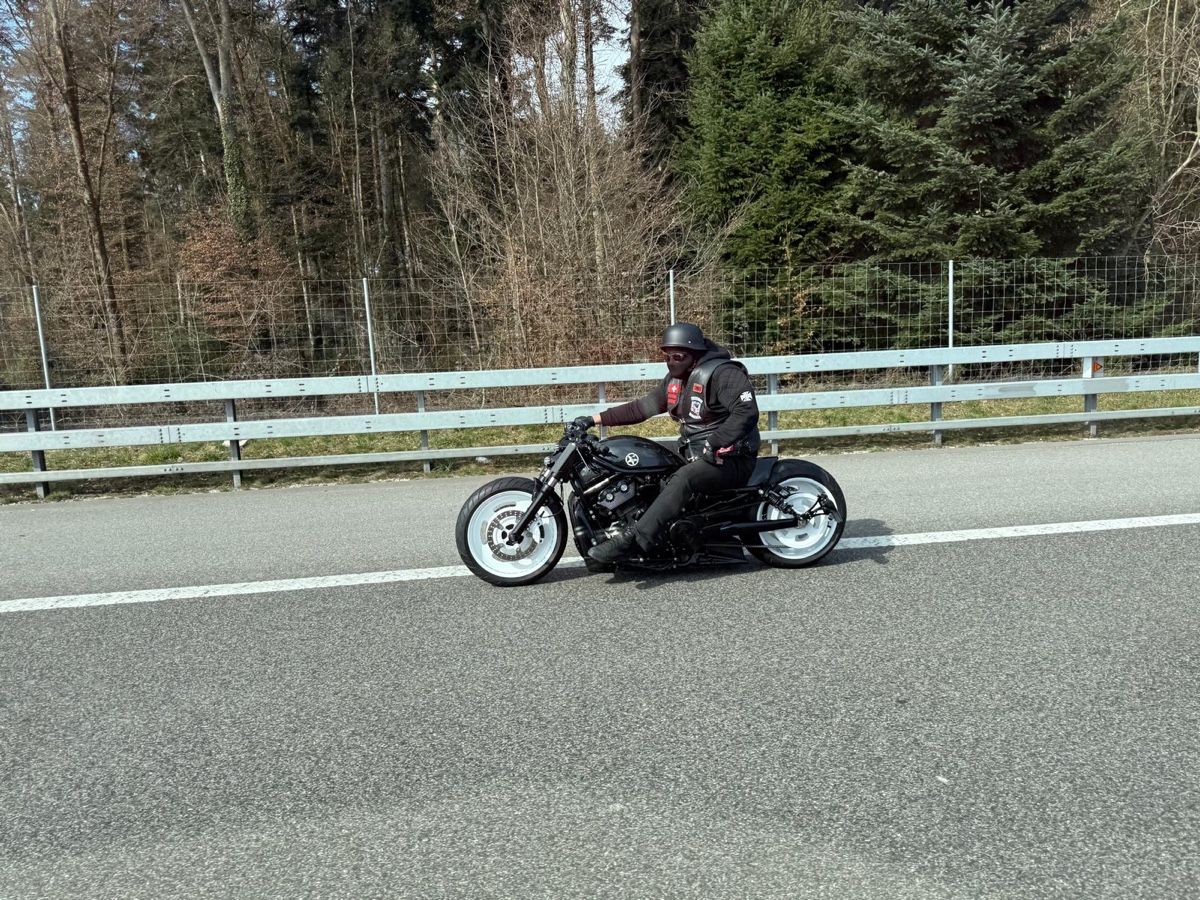 Harley-Davidson Chopper: Harley Davidson – Gebraucht aus Frenkendorf von mir_v6v8 7