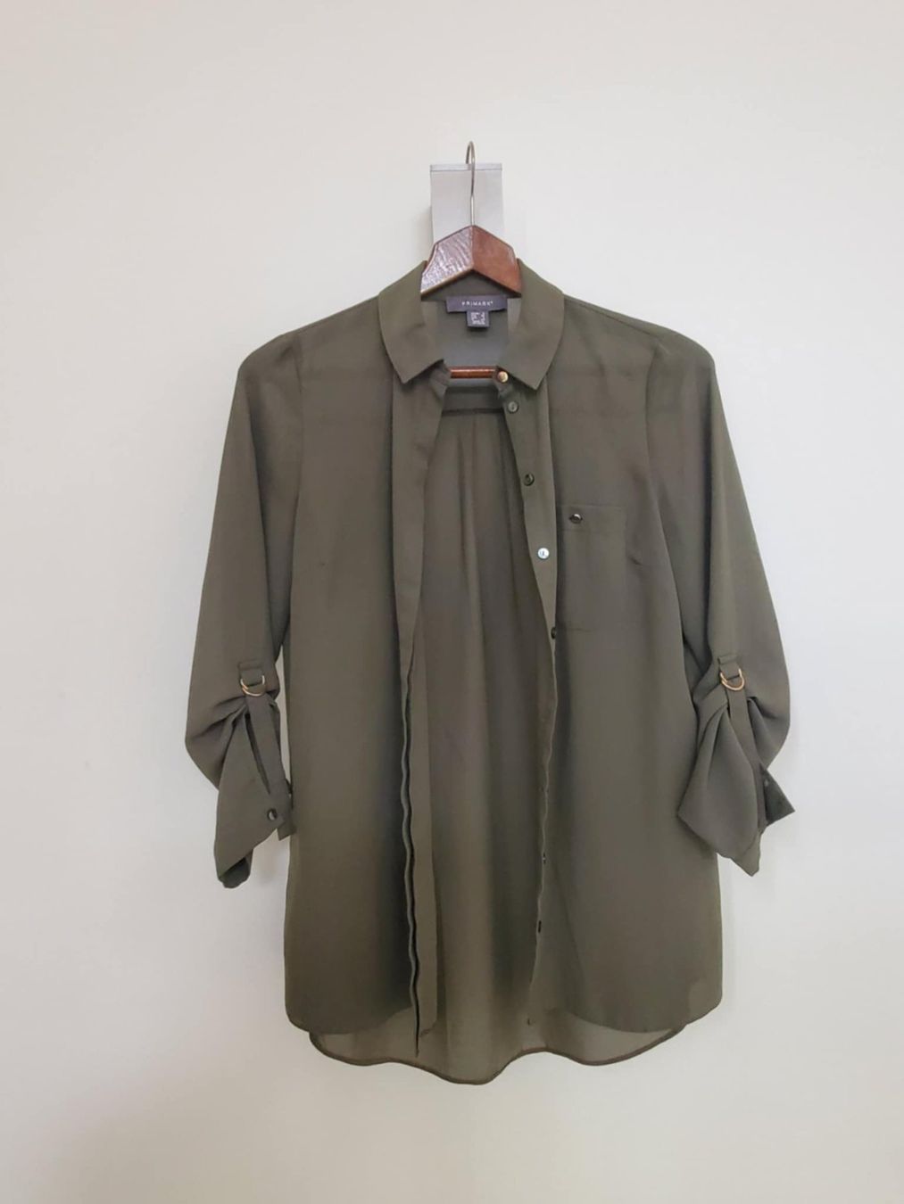 Primark Camicette: Lot de 2 Chemisiers transparents – Usato da Chancy venduto da Sooeg_01 6