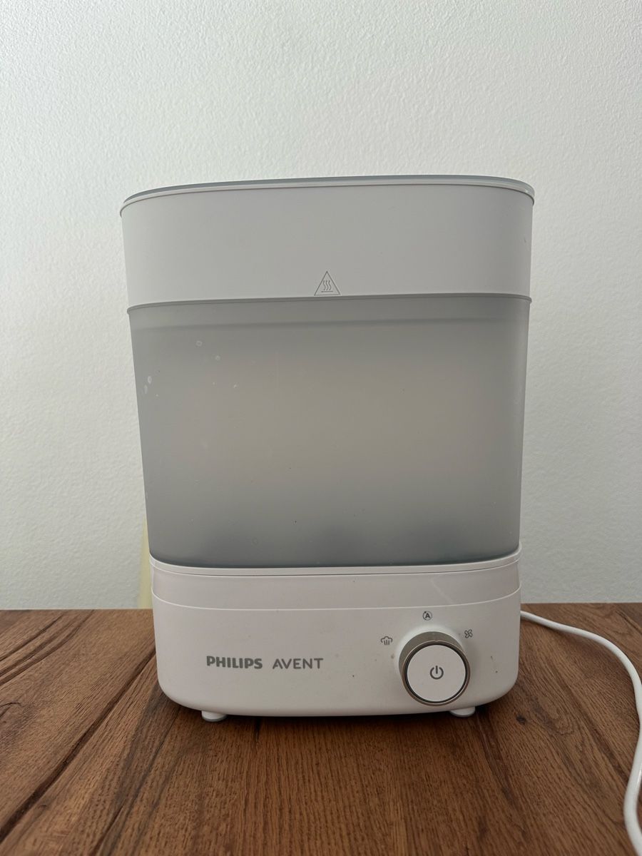 Philips Pasti del neonato: Philips Avent Sterilisator SCF293/02 automatische Trocknung – Usato da Ormalingen venduto da nude.knits