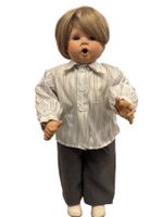 UNIKAT Künstlerpuppe Junge 55 cm – Porzellan, handbemalt,