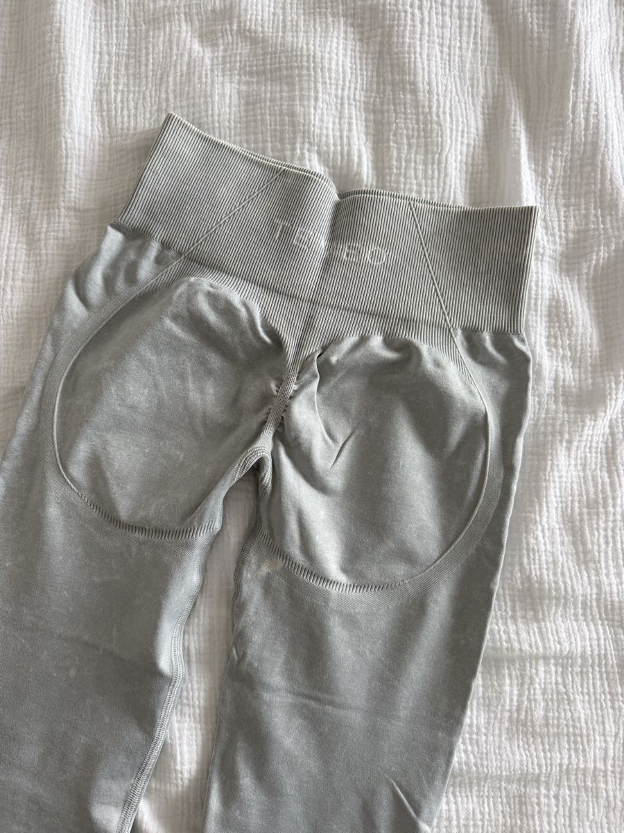 Leggings: teveo grau scrunch – D'occasion à Altikon par borchardt.sara