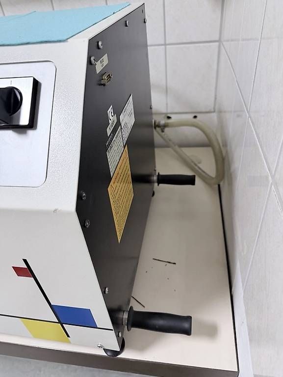 Attrezzature mediche: Induktives Giessgerät Kulzer Heracast IQ – Usato da Bern venduto da Jackowar83 4