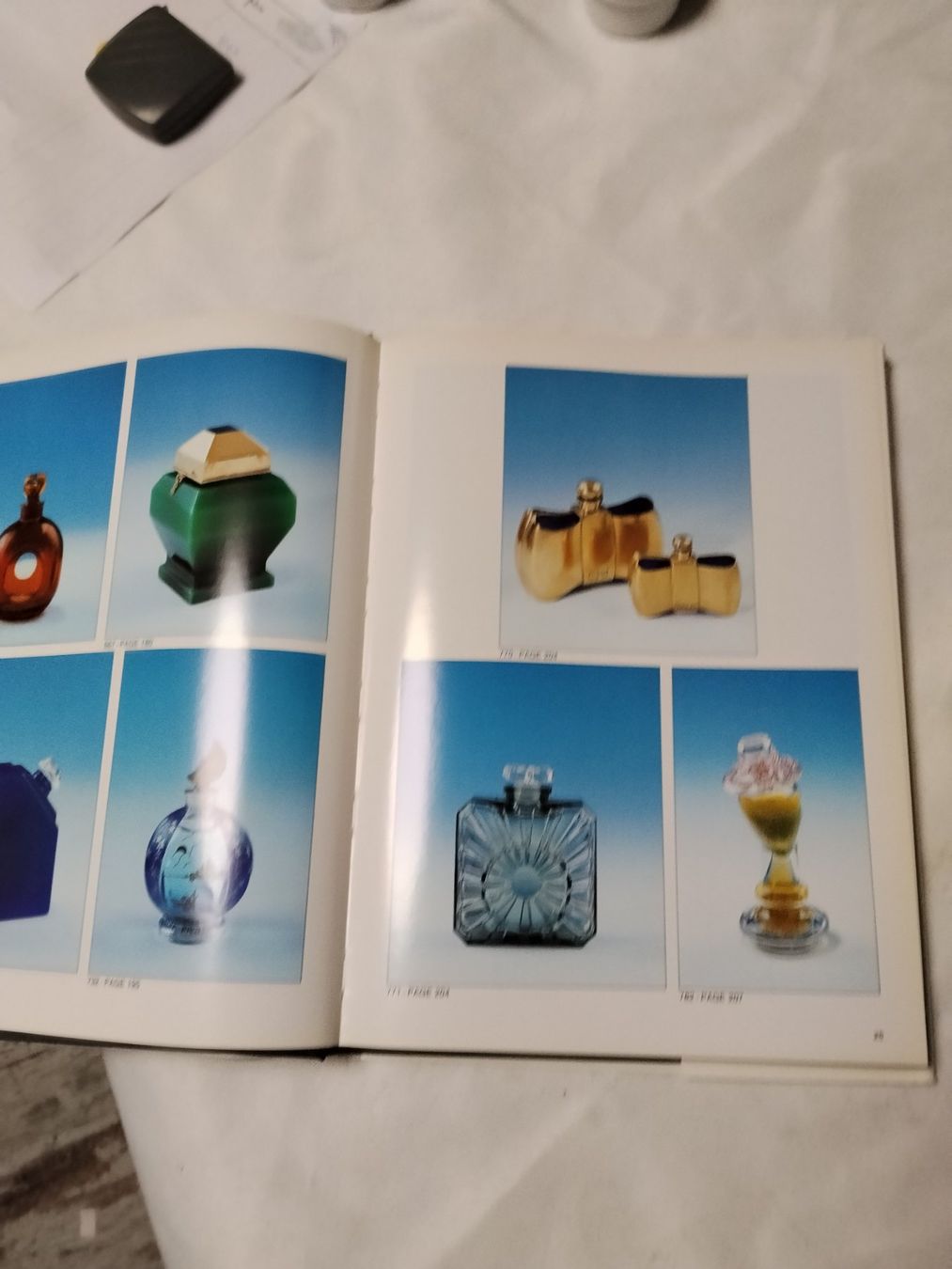 Libri: livre Baccarat les flacons a parfum – Usato da Nyon venduto da Antic-store 2