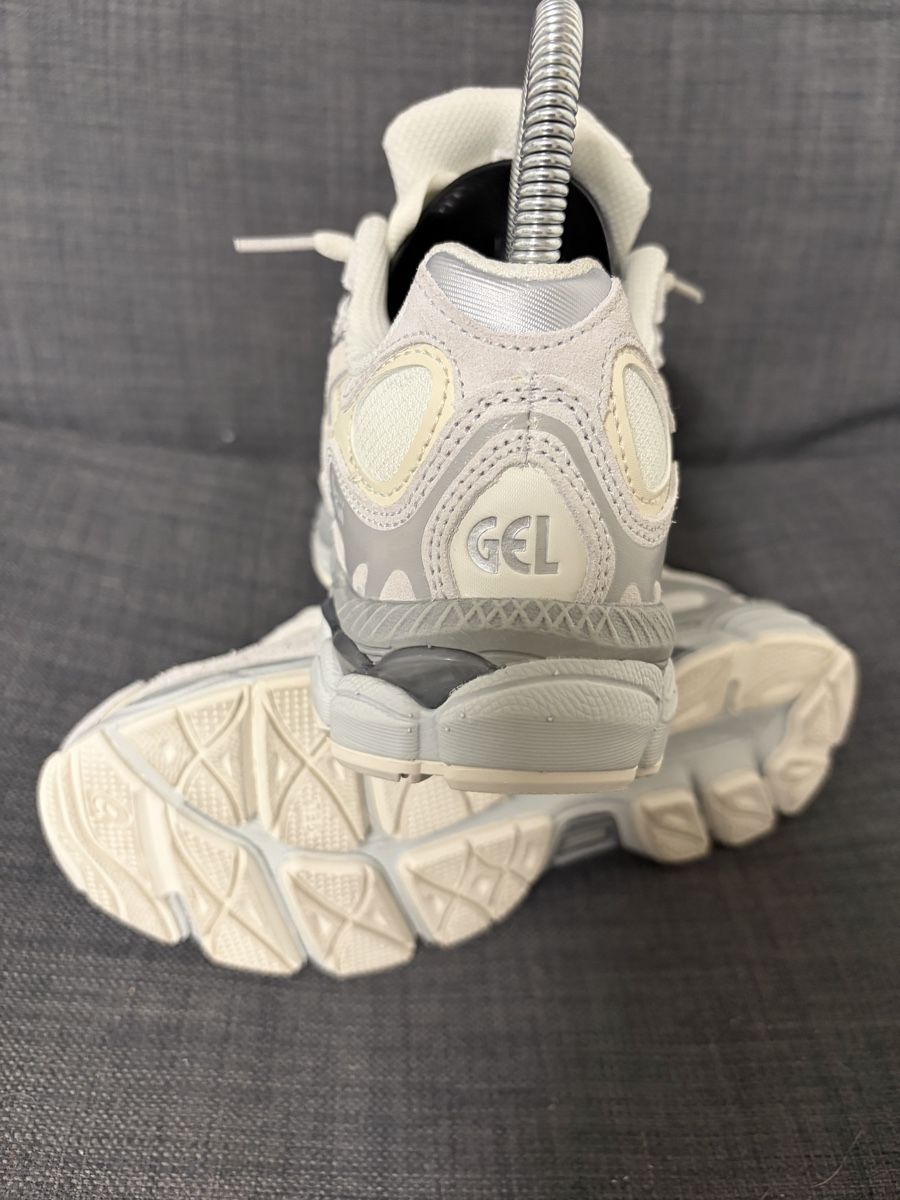Asics Scarpe da uomo: Asics Sneaker NYC Gr.37 – Nuovo e nell'imballaggio originale da Augst BL venduto da Marco869 3