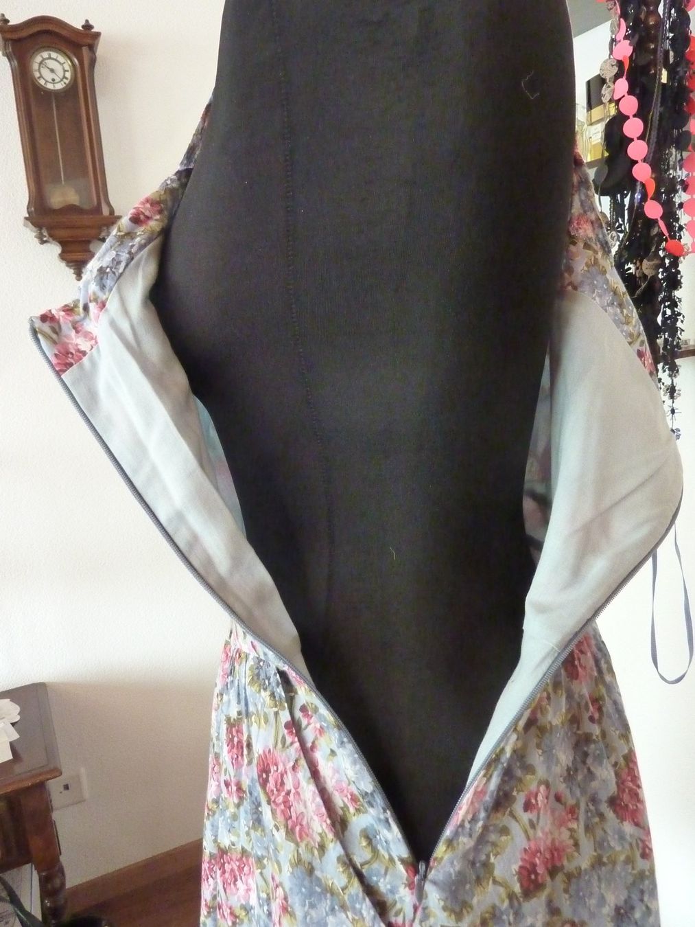 Nafnaf Kleider: leichtes Sommerkleid 34 Naf Naf – Gebraucht aus Waldstatt von Kananaskis1 7
