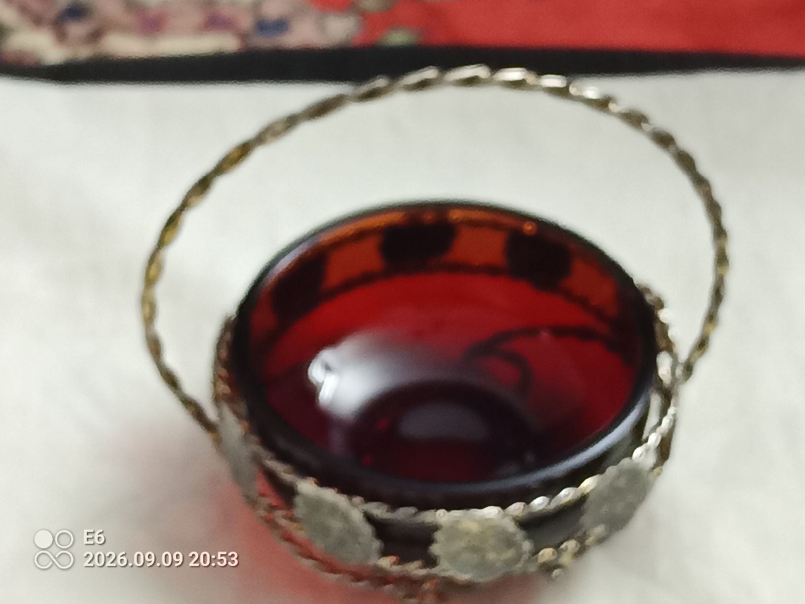 Tutte le decorazioni: Glas-Schale im Körbchen – Usato da Zürich venduto da Mitzi6 2