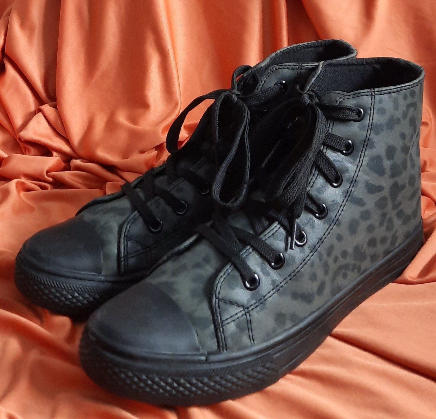 Scarpe da donna: CUBE Damen Ankle Boot Military-Grün 39 – Usato da Seuzach venduto da VT-Collections2 5