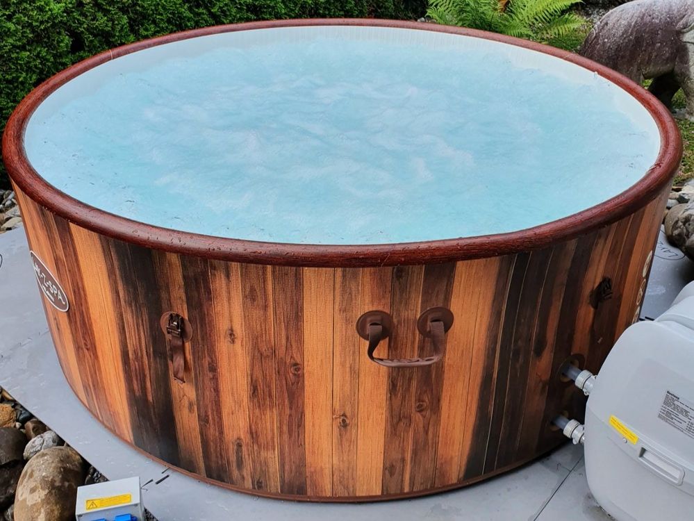 Whirlpool für den Garten Kaufen auf Ricardo