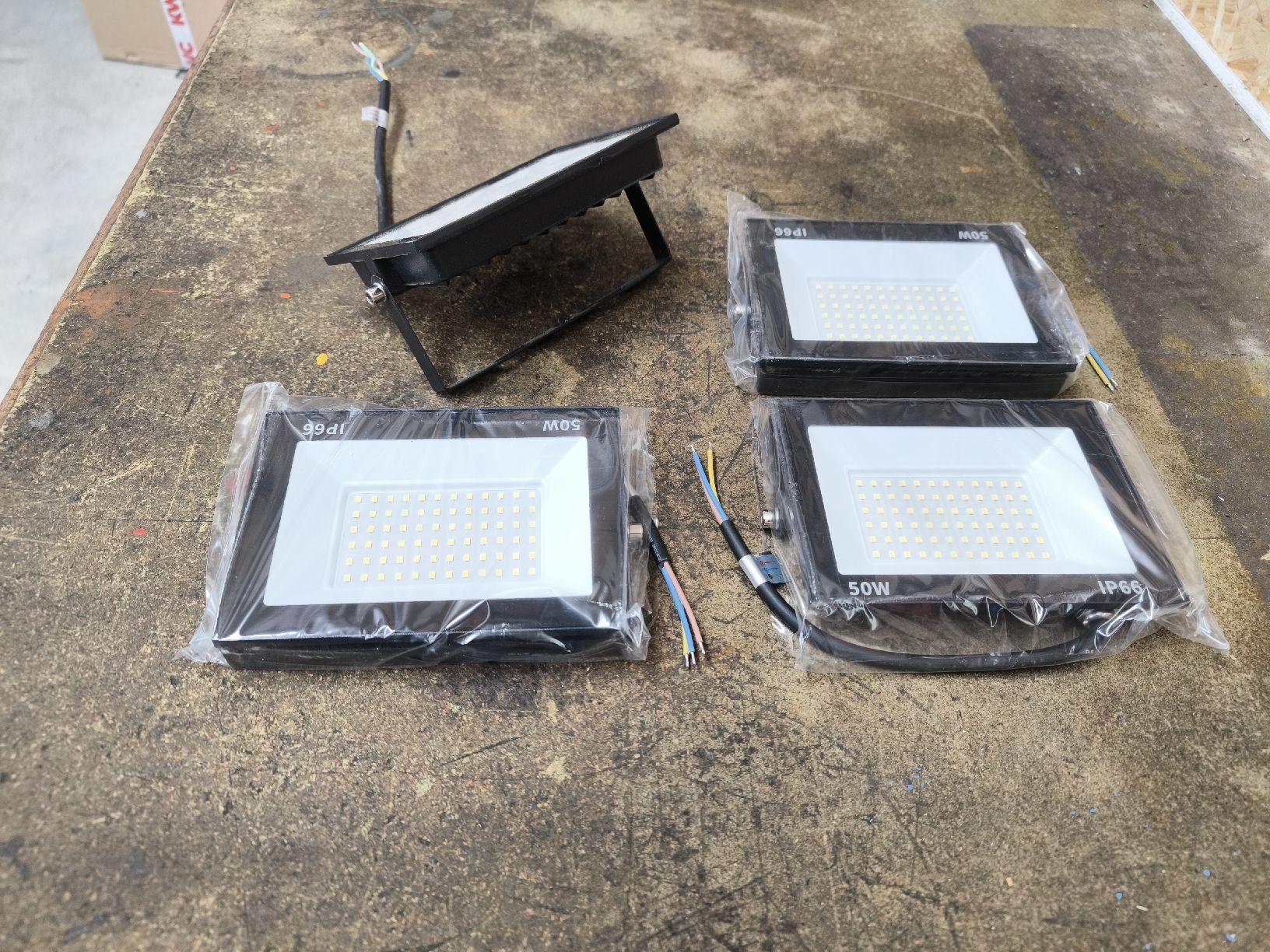 Lampade: 4x LED Strahler 50W IP66 Neu – Nuovo (secondo la descrizione) da Geiss venduto da Fiatagri_power 1