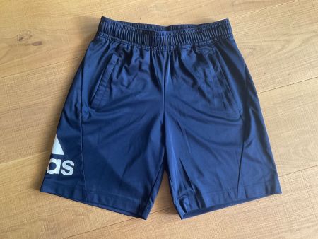 Adidas Turnhose Gr. 140