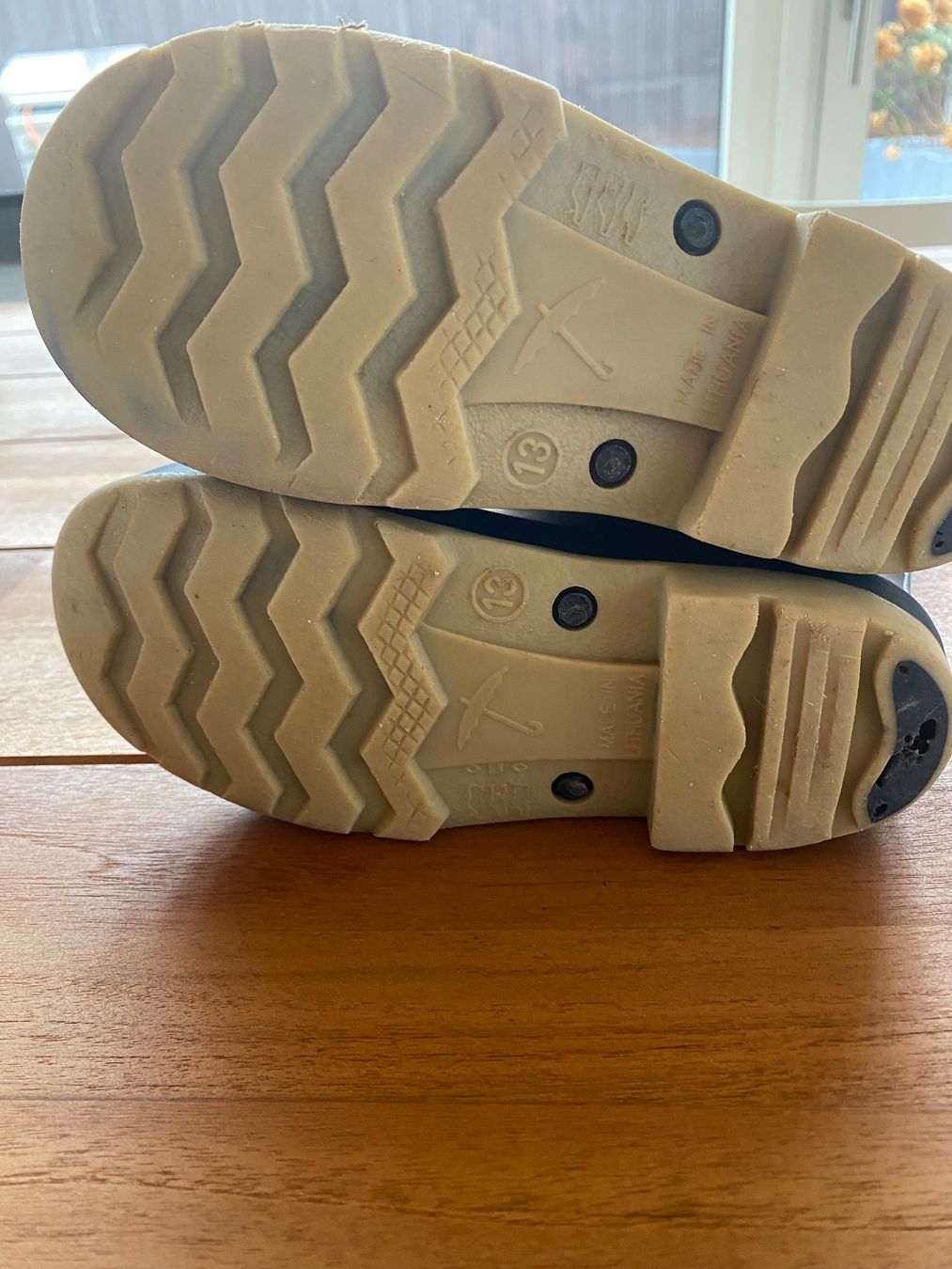 Scarpe per ragazzi: Schuhpaket, Grösse 31 – Usato da Aesch BL venduto da snezienka53 6
