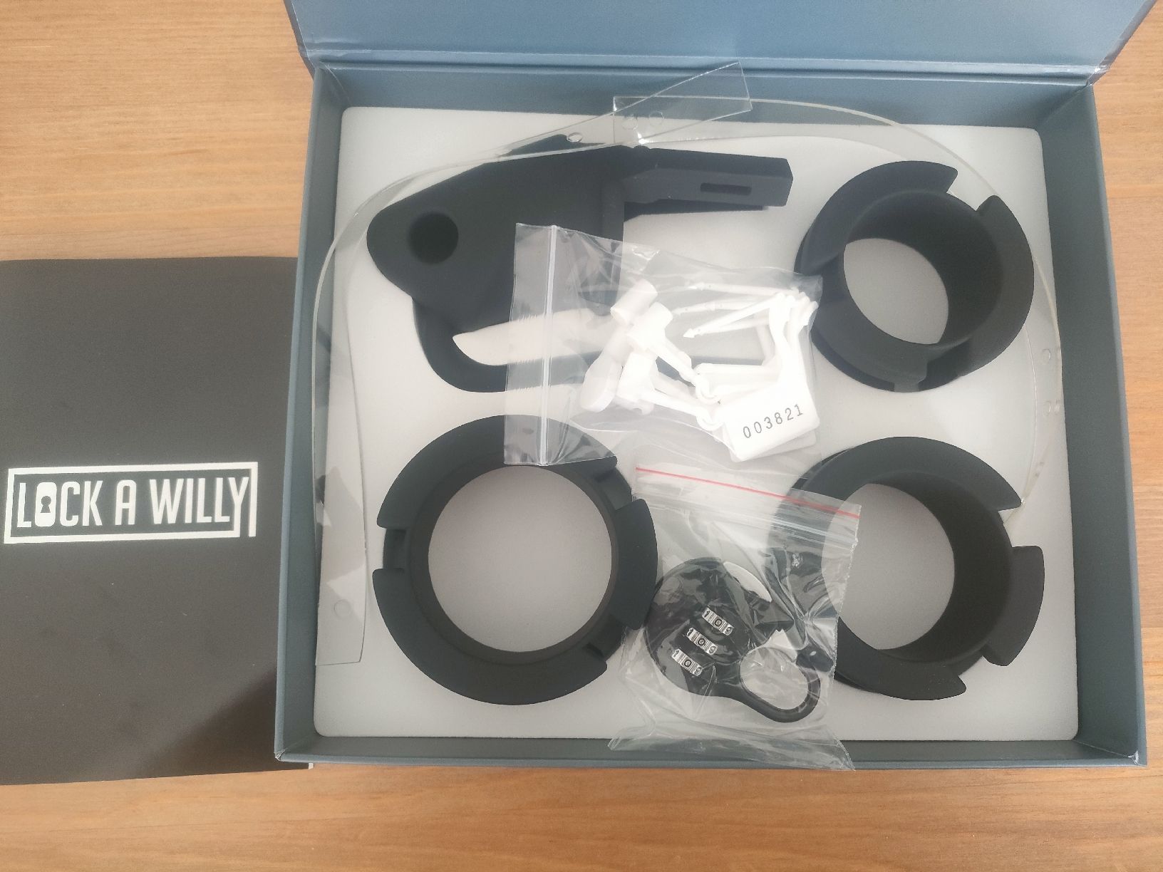 Giocattoli: Lock A Willy Keuschheitskaefig neu Zustand – Nuovo (secondo la descrizione) da Weiningen TG venduto da NumisBila 1