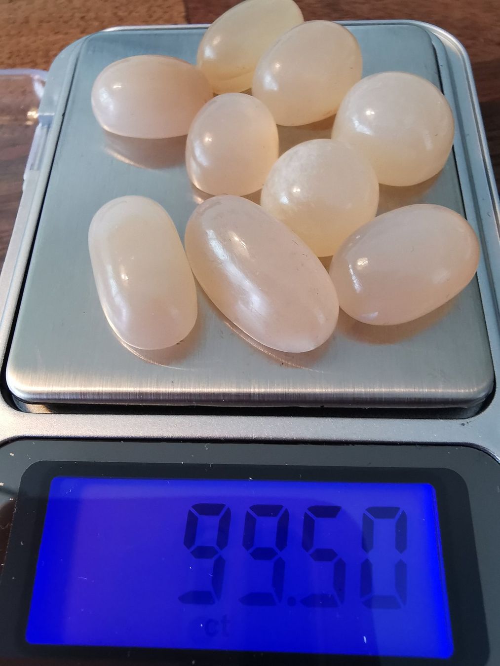 Pietre preziose: 9 Stk. echte, unbehandelte, Mondstein Cabochons – Nuovo e nell'imballaggio originale da Dierikon venduto da Buntspecht-10 2