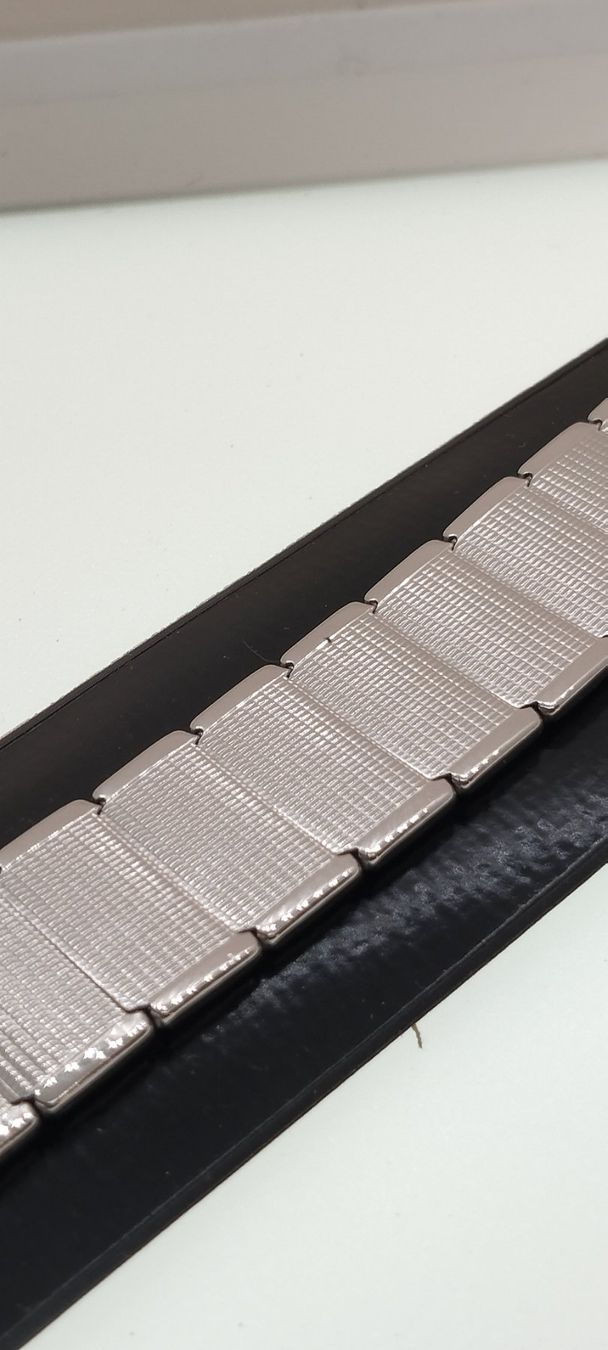 Orologi: Bracelet de montre vintage – Usato da La Chaux-de-Fonds venduto da jac_9llg 3