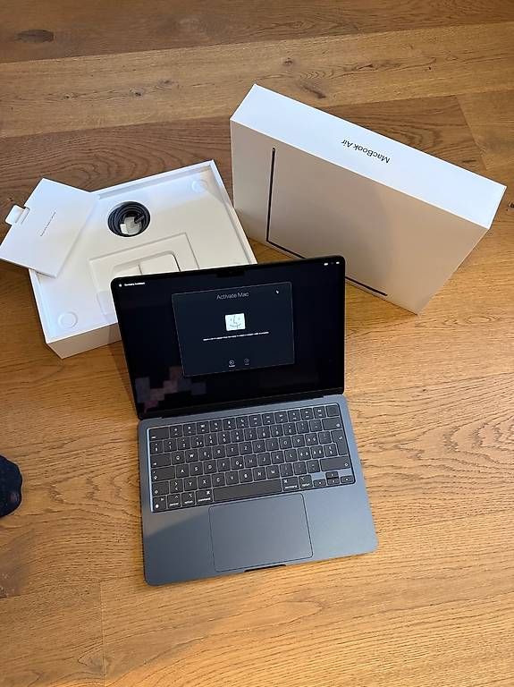 Apple Notebook: MacBook Air M2 13" Minuit  512 Go  Boîte complète – Usato da Bougy-Villars venduto da Chingys