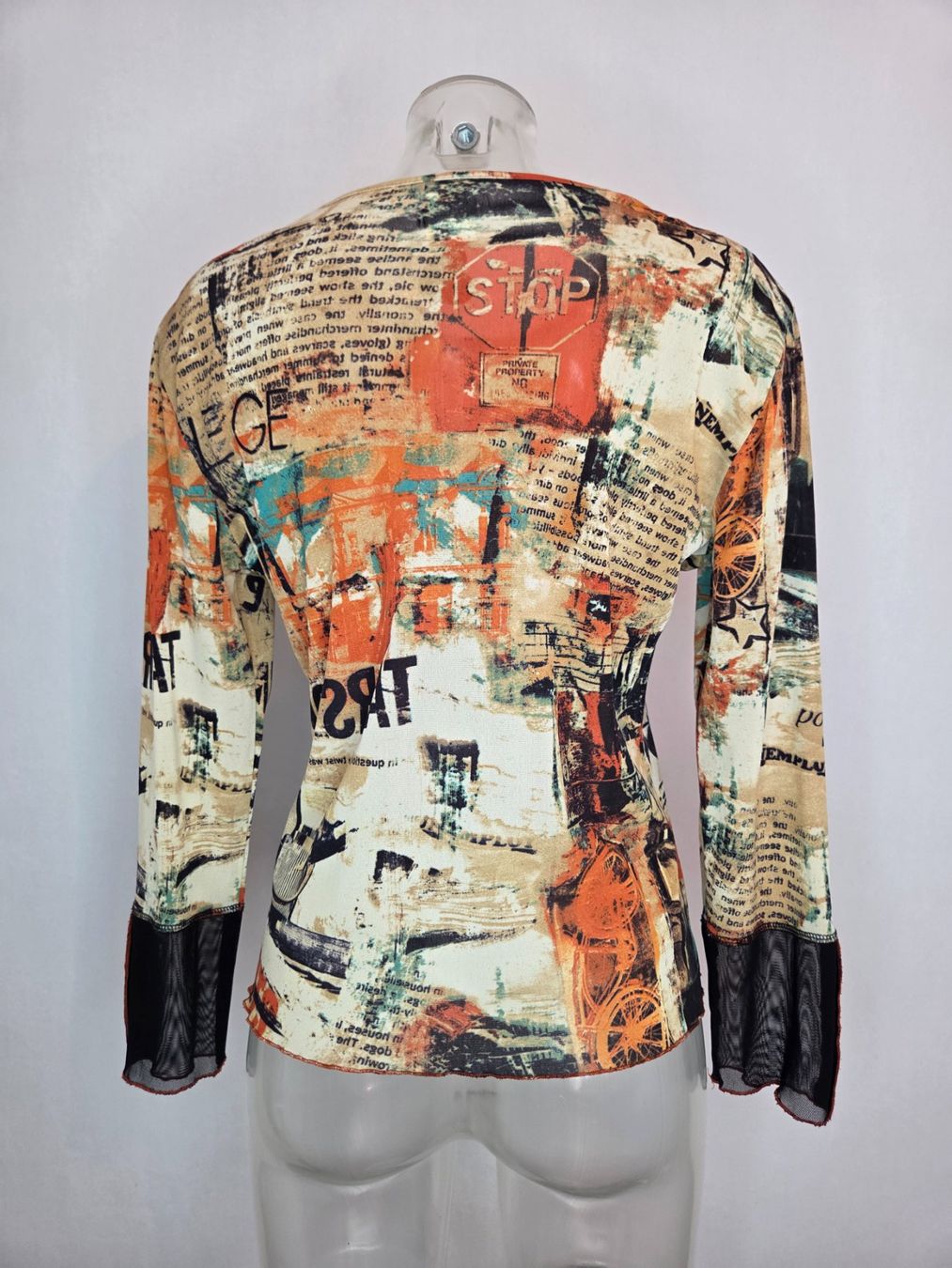 Top: Mesh Top, made in France Gr. 44 – Usato da Bern venduto da -Aniko- 2