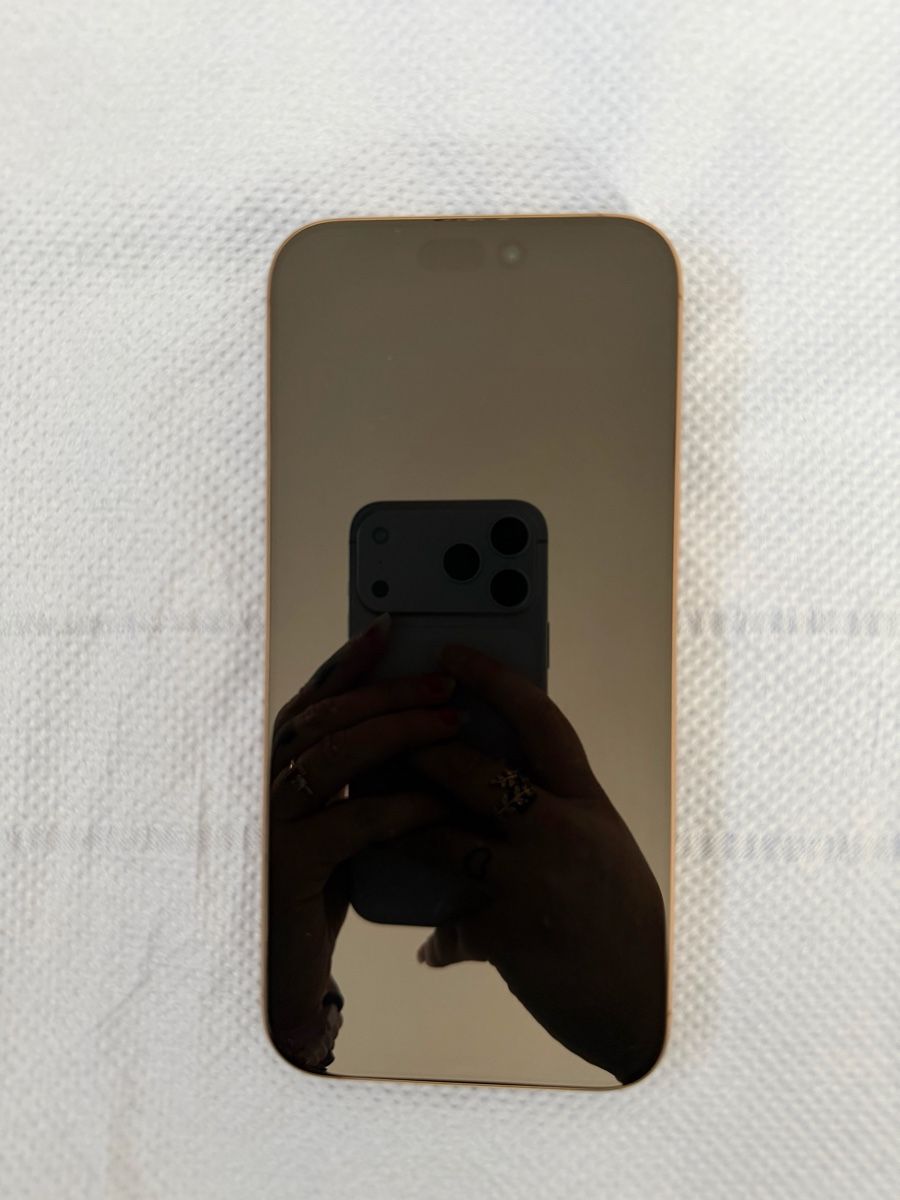 Apple Telefoni cellulari / Smartphones: iPhone 16 Pro Max 512 GB  – Usato da Felsberg venduto da PrincessJasmine 1