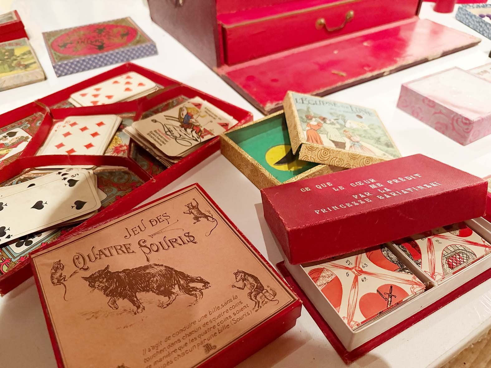 Giocattoli: Antike Spiele – Usato da Egg b. Zürich venduto da Monopoly6 3