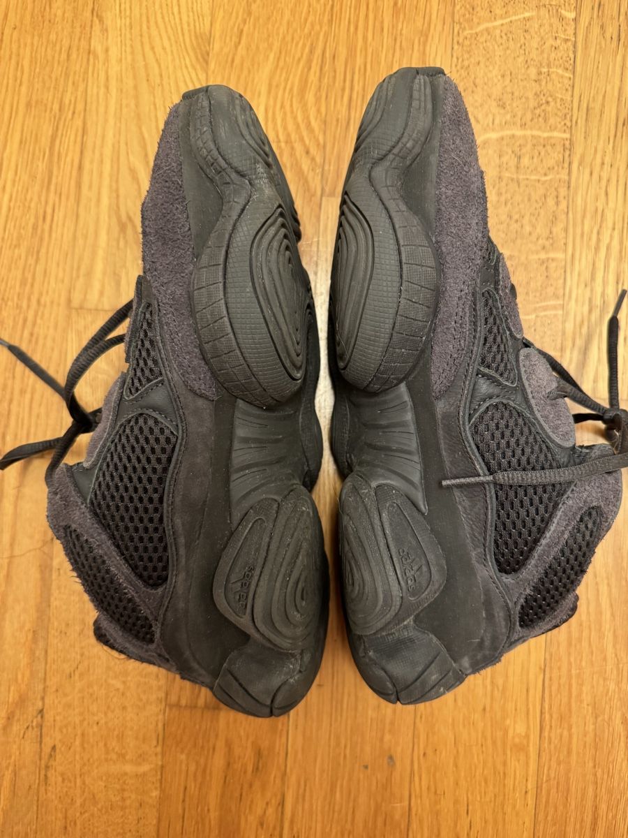 Adidas Herrenschuhe: Adidas Yeezy 7 1/2 – Gebraucht aus Neftenbach von kinga.s1 1