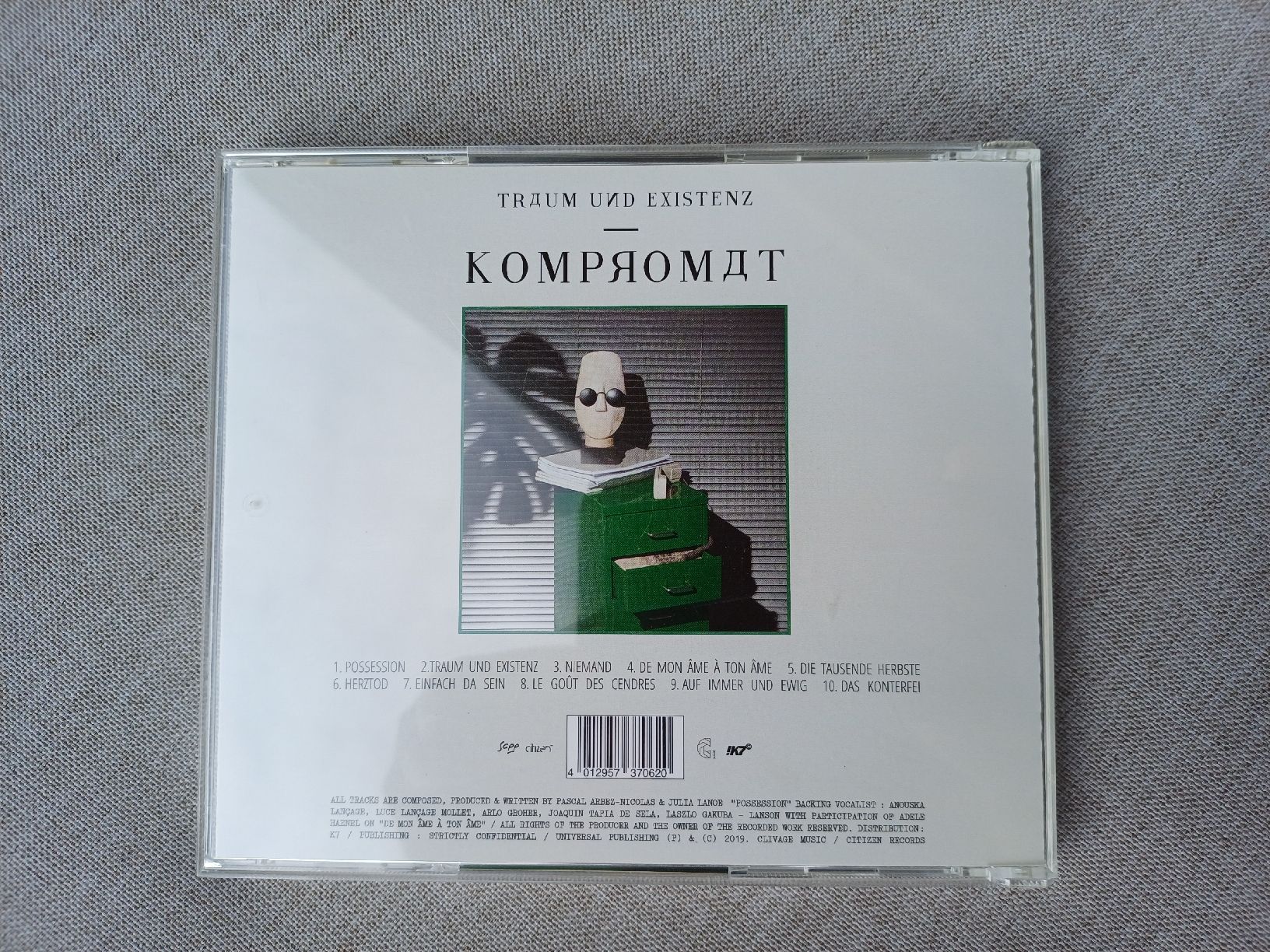 CD: Kompromat "Traum und Existenz" CD neuf – Nuovo (secondo la descrizione) da Begnins venduto da Drastic-Sound 1