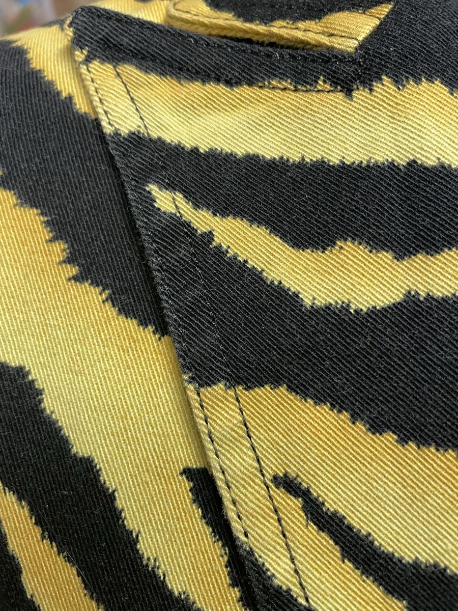 Versace Giacche: Versace Jeans Couture Blazer Zebraprint – Nuovo (secondo la descrizione) da Urdorf venduto da Anassor 4