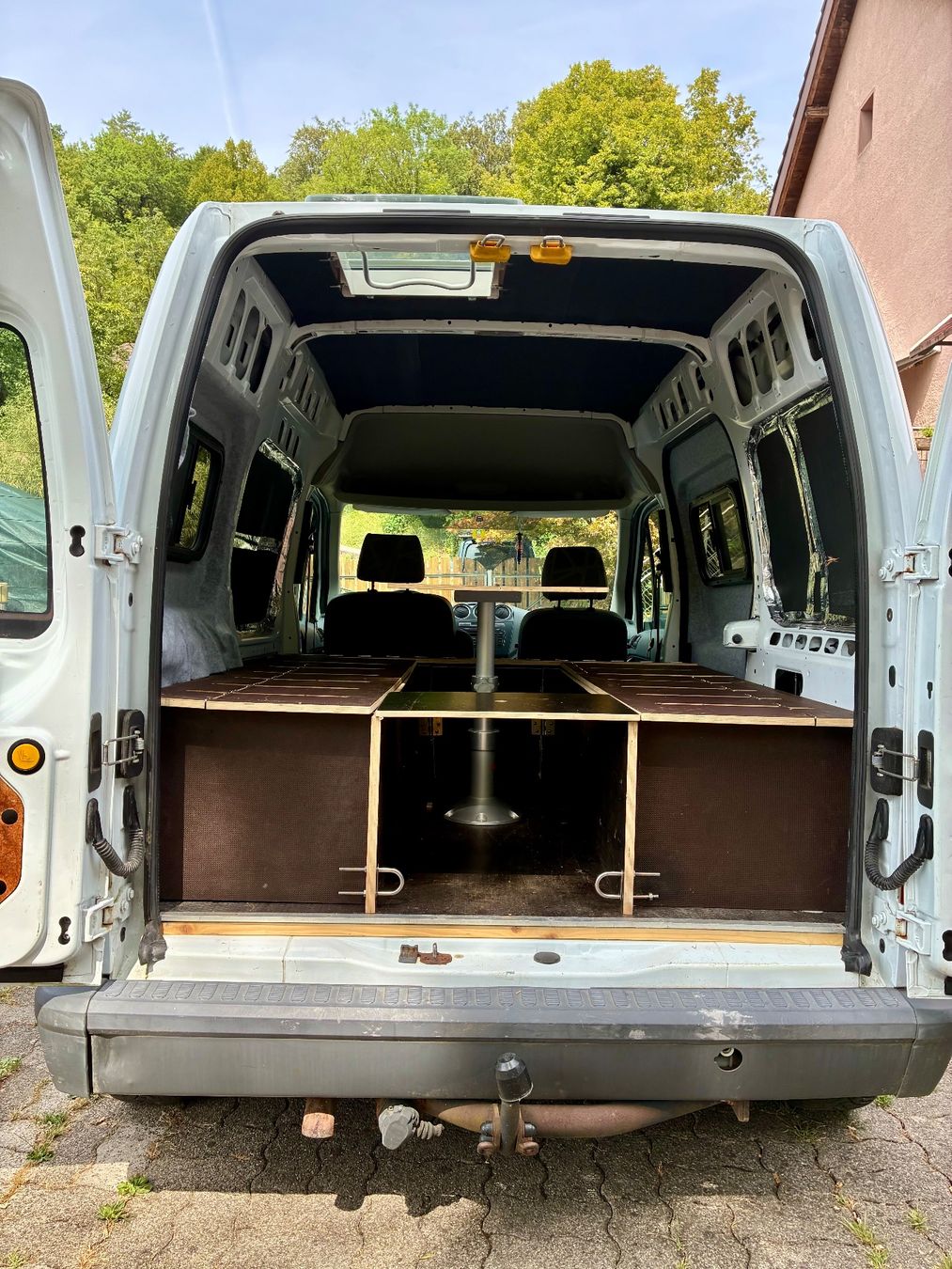 Ford Camping Fahrzeuge: Ford Transit Connect 230L – Gebraucht aus Duggingen von Re8 2