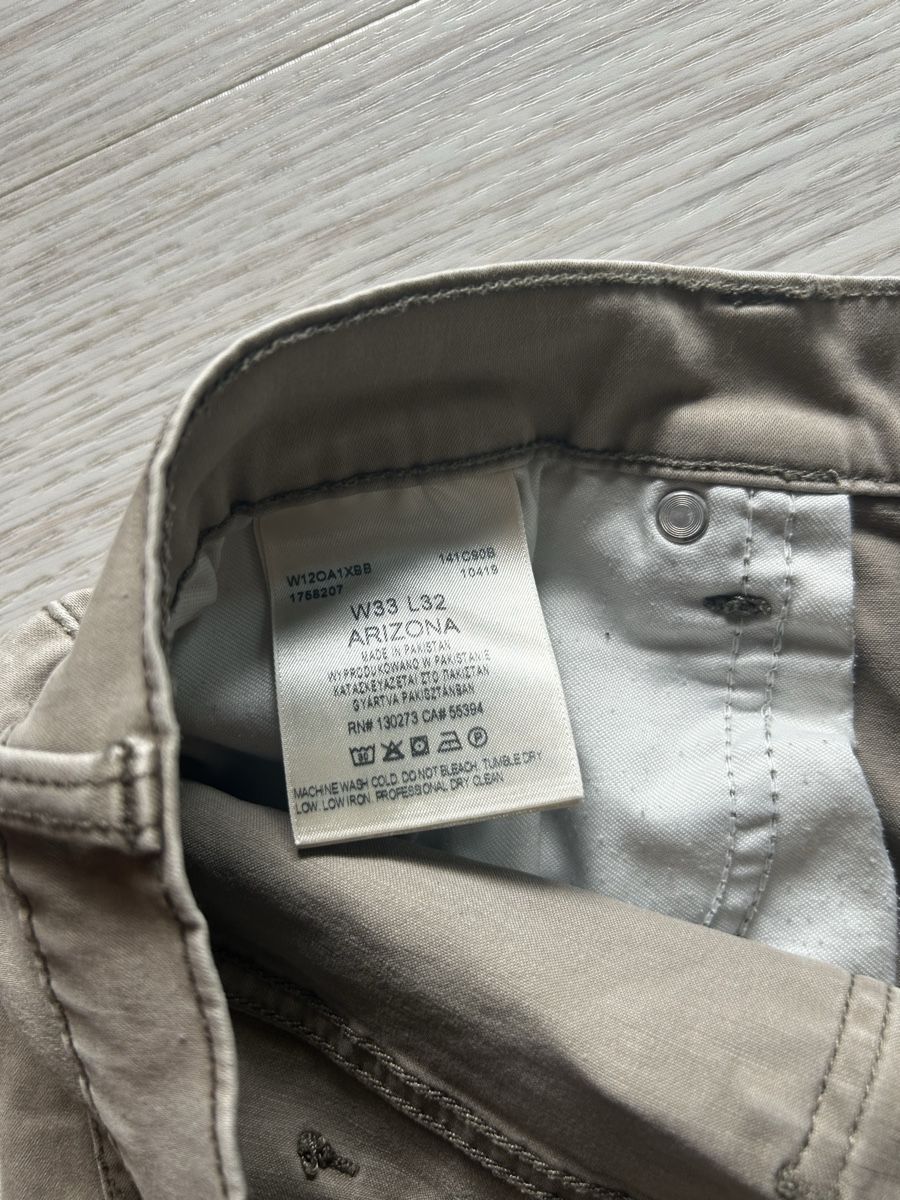 Wrangler Pantaloni: Pantalon Wrangler - 33x32 – Usato da Reconvilier venduto da ako_6n9m 1