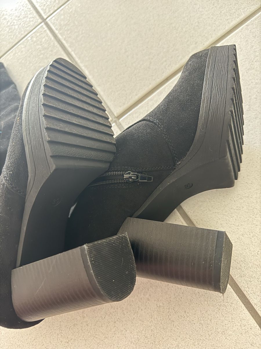 Damenschuhe: Bottes pour femmes – Gebraucht aus Neuchâtel von Manita2012 4