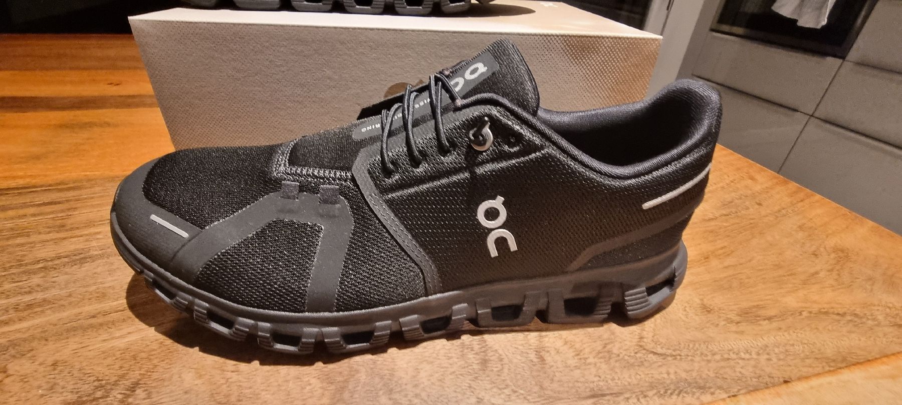 Chaussures hommes: On Cloud 6 – Neuf avec emballage d'origine à Seon par Stibinio 1