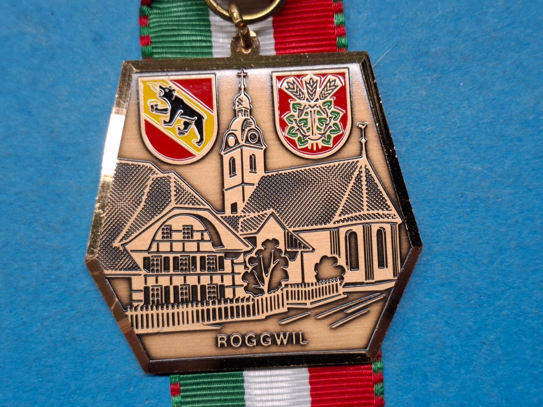 Medaglie: Roggwil 1991 (L229) – Usato da Schwanden GL venduto da Suvorov