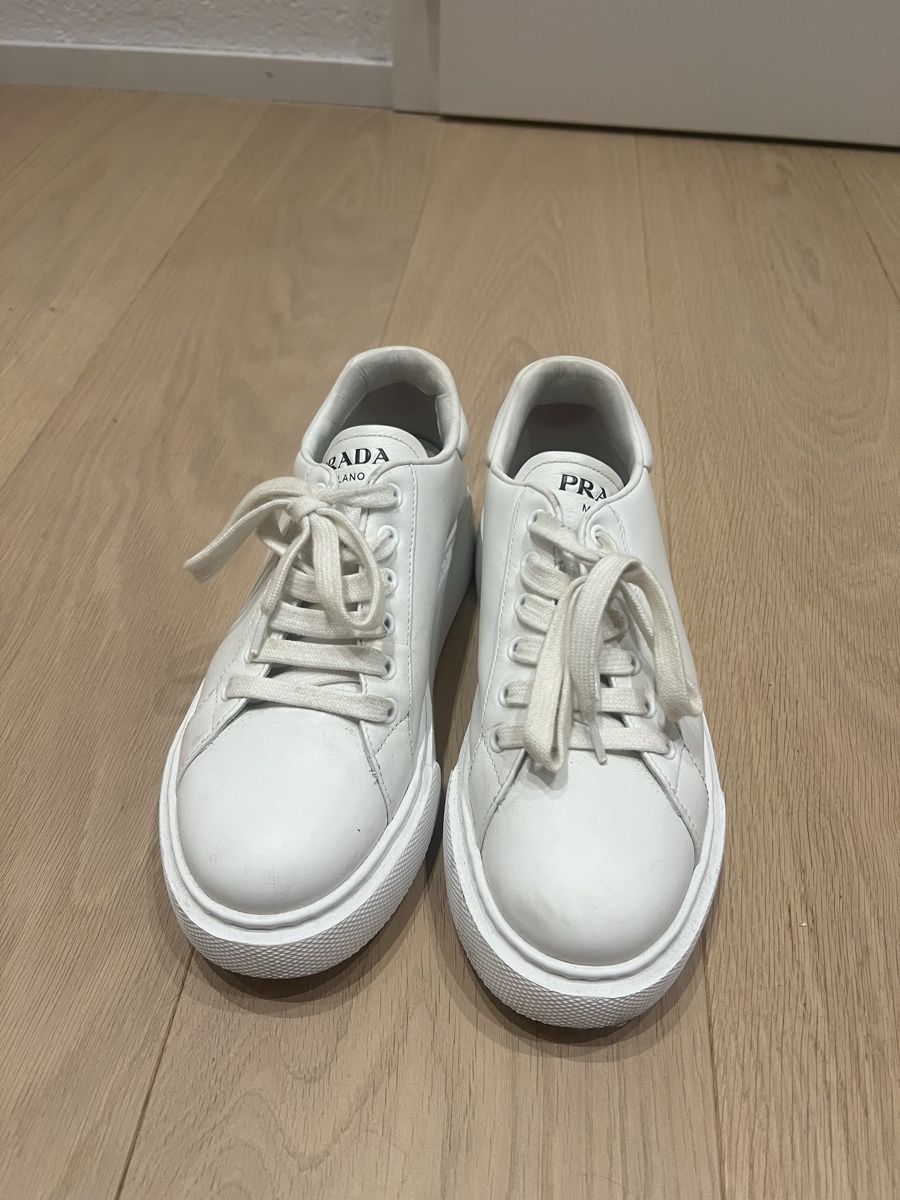 Prada Scarpe da donna: Prada Sneaker weiss – Usato da Rickenbach SZ venduto da indira018 3