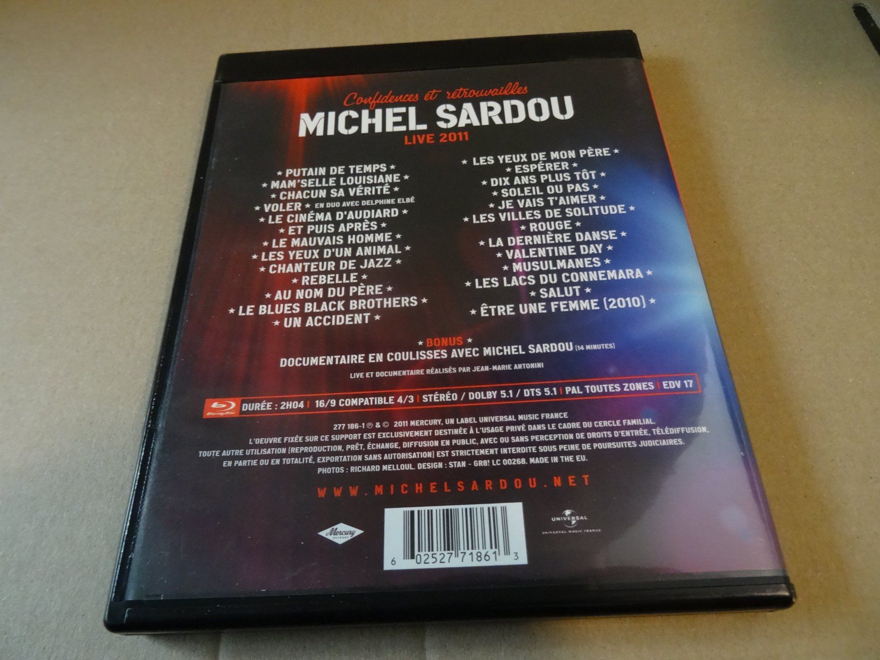 Tutti i DVDs: Michel Sardou Blu-ray Live 2011 – Usato da Olten venduto da Disc-Ausverkauf 2