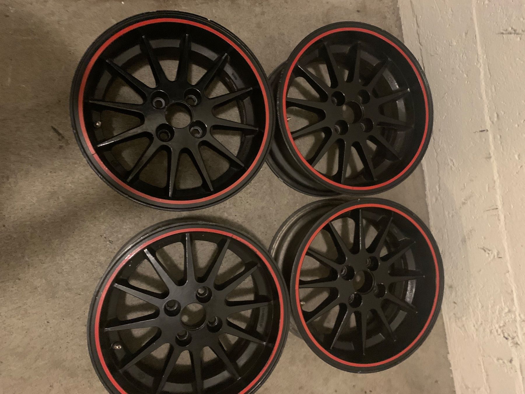 BMW Cerchioni: Alufelgen BMW e30-e21 – Usato da Grenchen venduto da Netii10