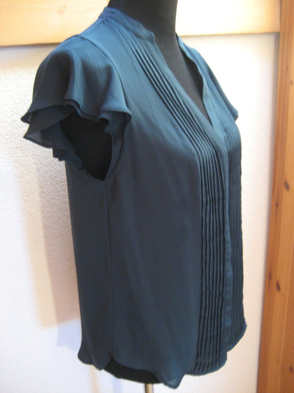 H&M Chemisiers: Blouse H&M taille 42 – Neuf (Voir description) à Delémont par marryb 1
