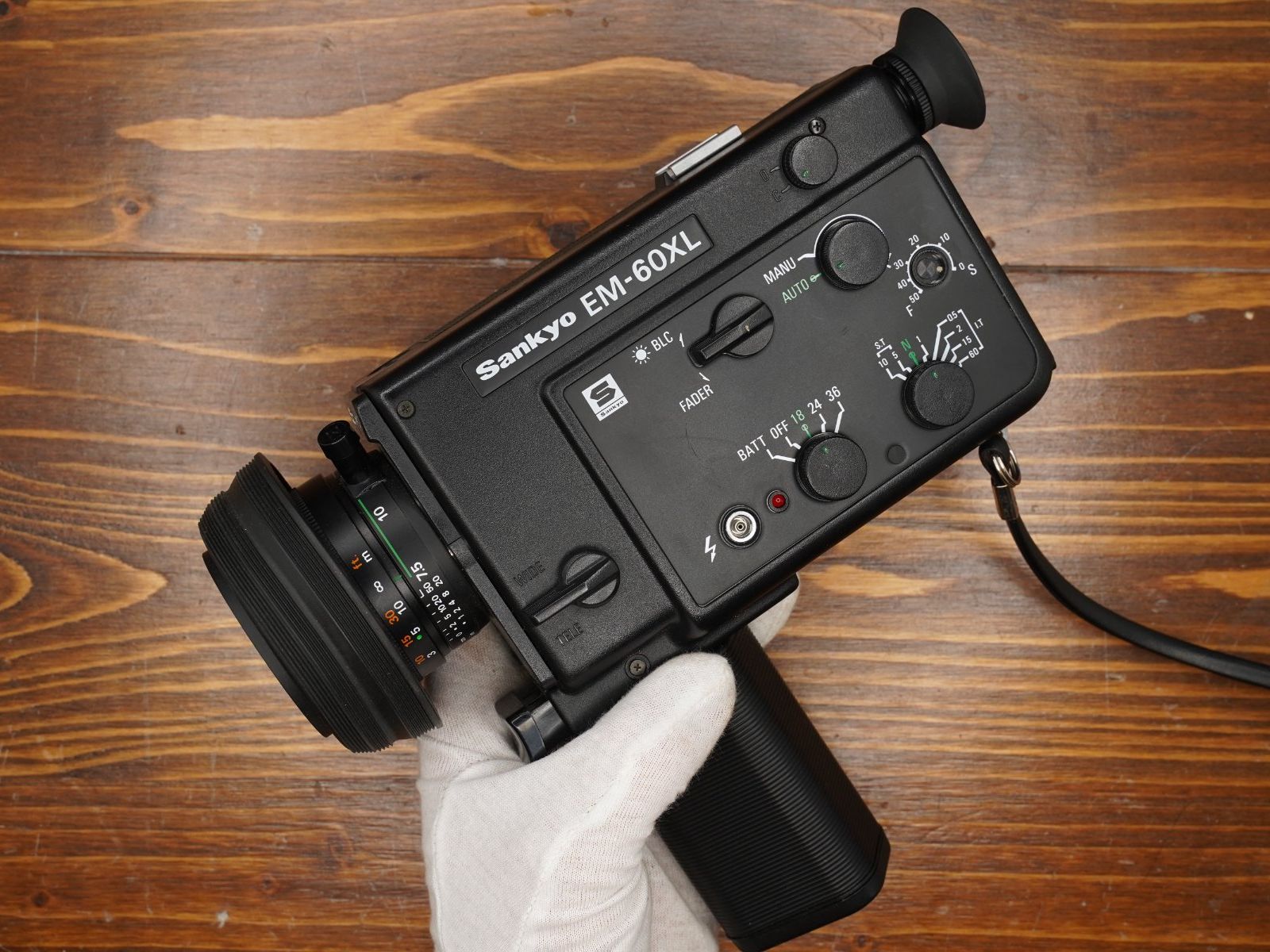 Sankyo Camcorder: Sankyo EM-60XL, Super 8 Kamera – Defekt aus Bern von FotoStrobo.ch_Outlet