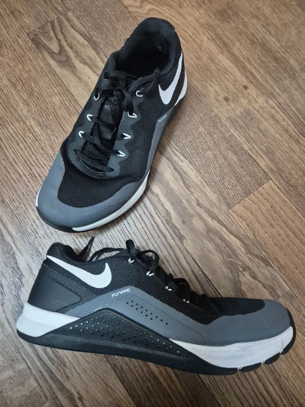 Nike Scarpe da donna: Nike Metcon size 38.5 – Usato da Zürich venduto da monadiederich