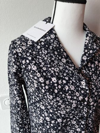 ⭐️ Neue Bluse S /XS⭐️