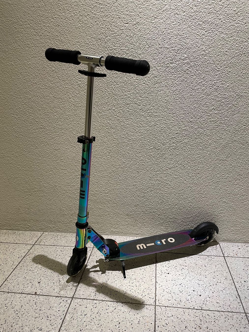 Micro Kickboard: Kickboard Micro Rainbow guter Zustand – Usato da Zürich venduto da Jokerface1113