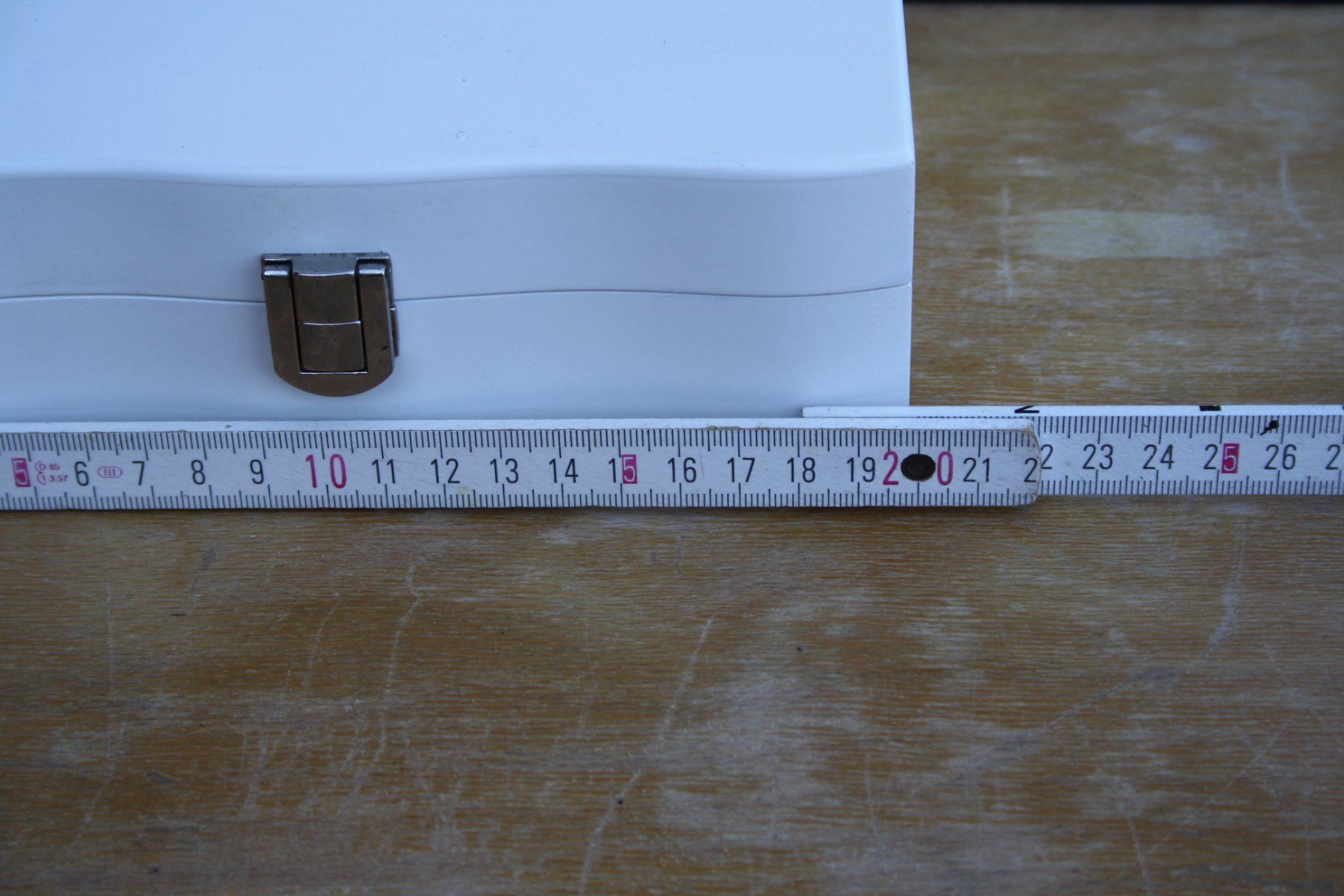 Schmuckkästen: SCHMUCKSCHATULLE  SCHMUCKBOX – Gebraucht aus Wauwil von Pneuedy 6