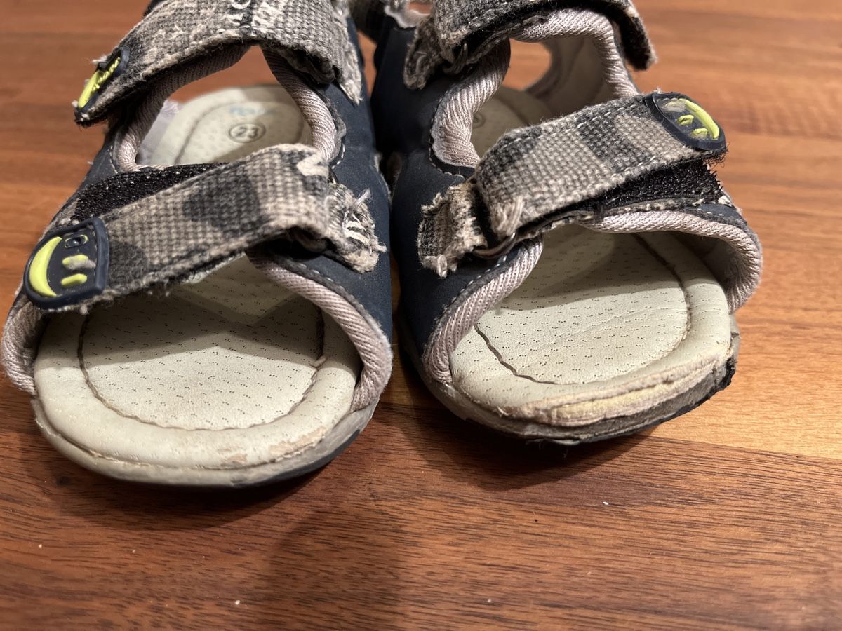 Scarpe per ragazzi: Sandalen 23 – Usato da Andelfingen venduto da estark 4