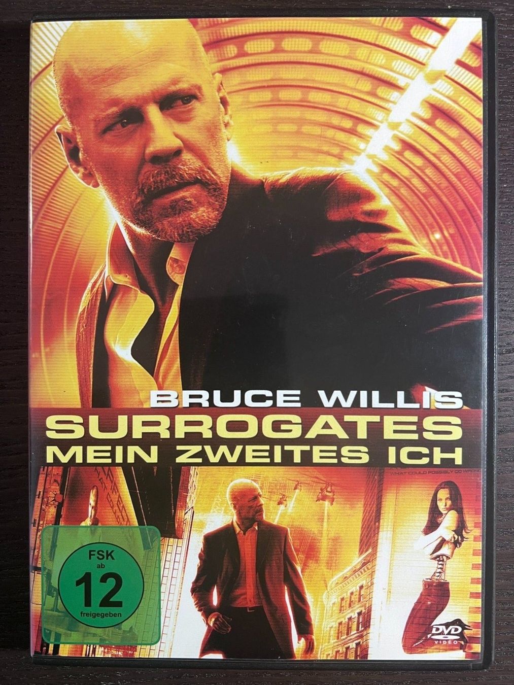Tutti i DVDs: Surrogates - Mein zweites ich – Usato da Zürich venduto da FilmFreunde