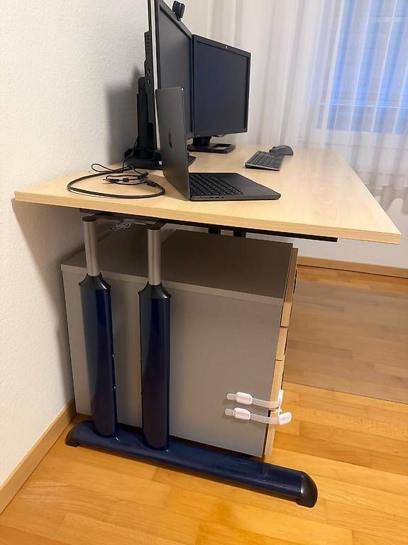 Schreibtische: Bürotisch – Gebraucht aus Urdorf von swissmall 3