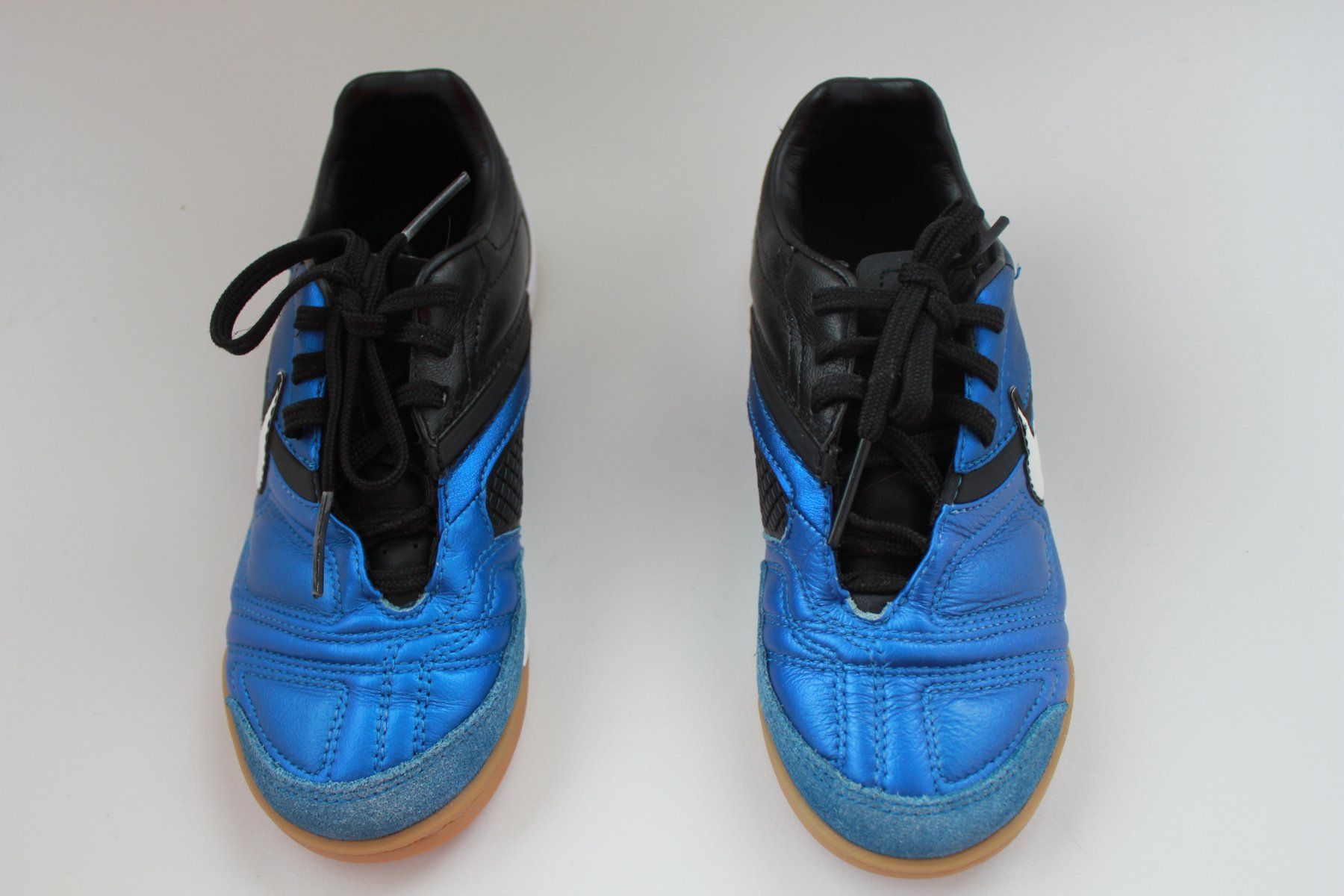 Nike Chaussures garçon: Baskets Nike t. 30 – D'occasion à Peseux par Gilloss 1