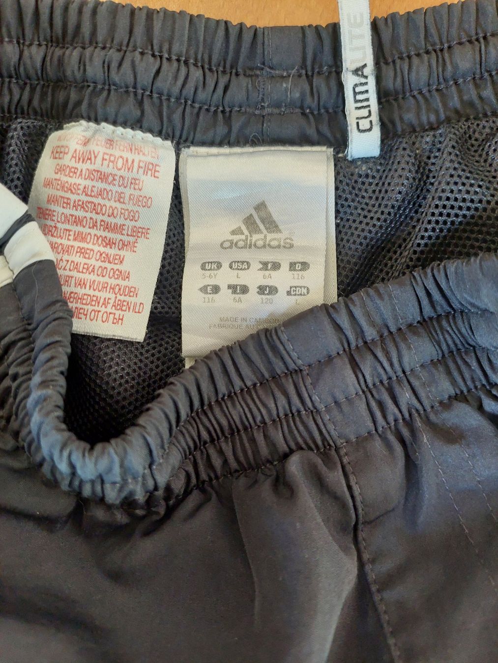 Adidas Pantalons: Adidas Sporthose Climalite Grösse 116 – D'occasion à Beckenried par Havacola 4