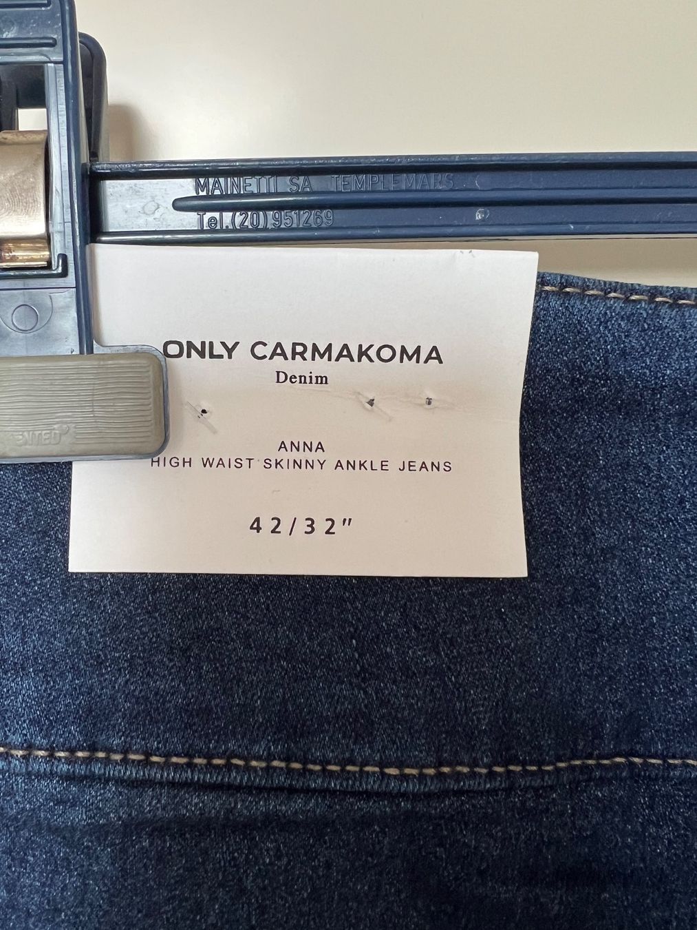 Only Jeans: Jeans Only taille 42 – Nuovo e nell'imballaggio originale da Savagnier venduto da Pivovar2 4