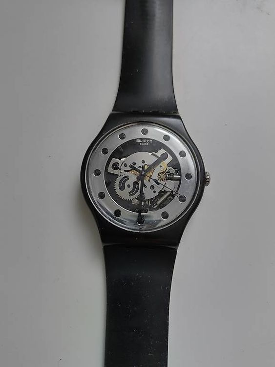 Swatch Uhr schwarz 1