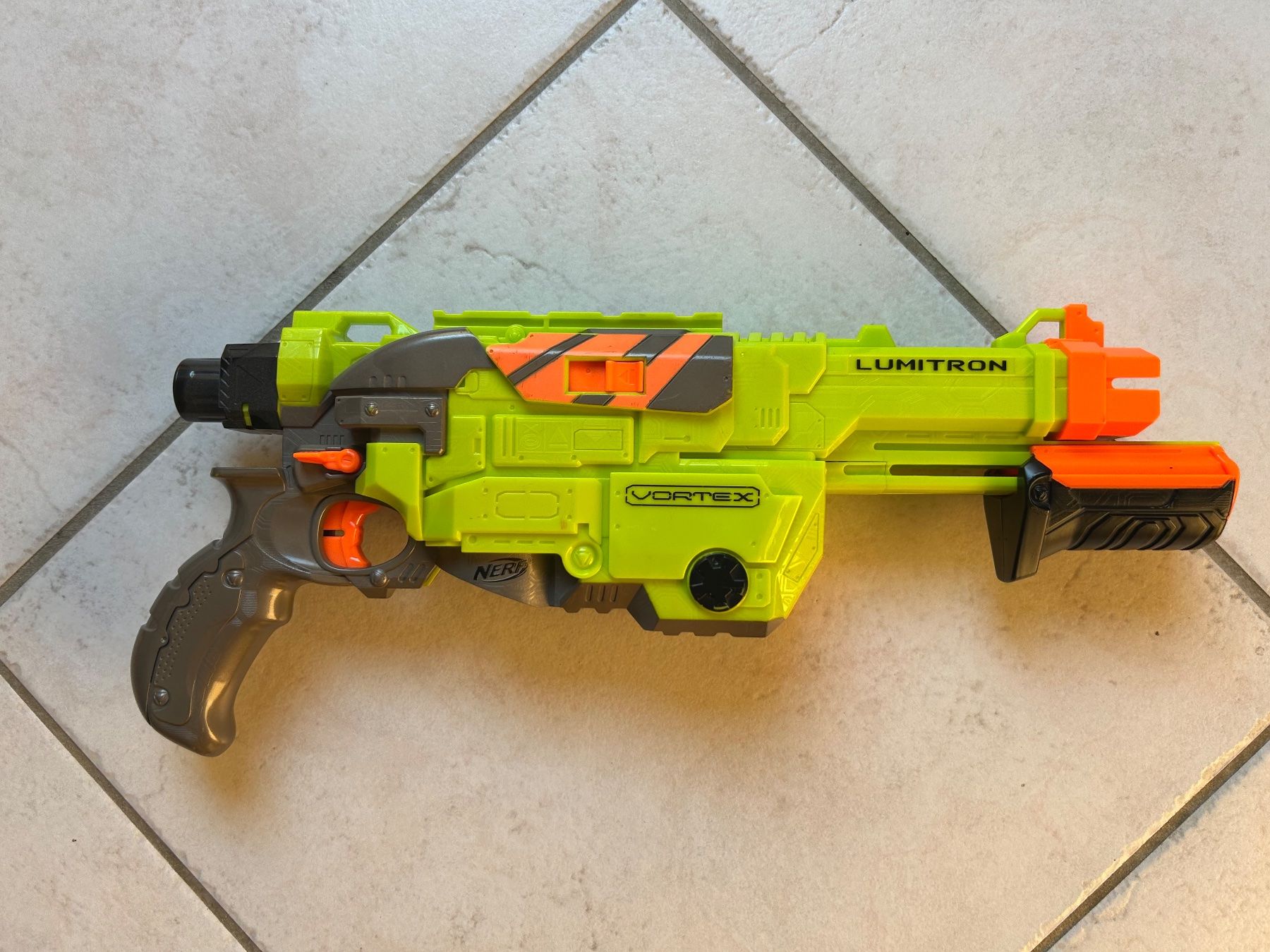 Nerf Giocattoli: Pistolets Nerf et munitions – Usato da Confignon venduto da kar_7slz 2