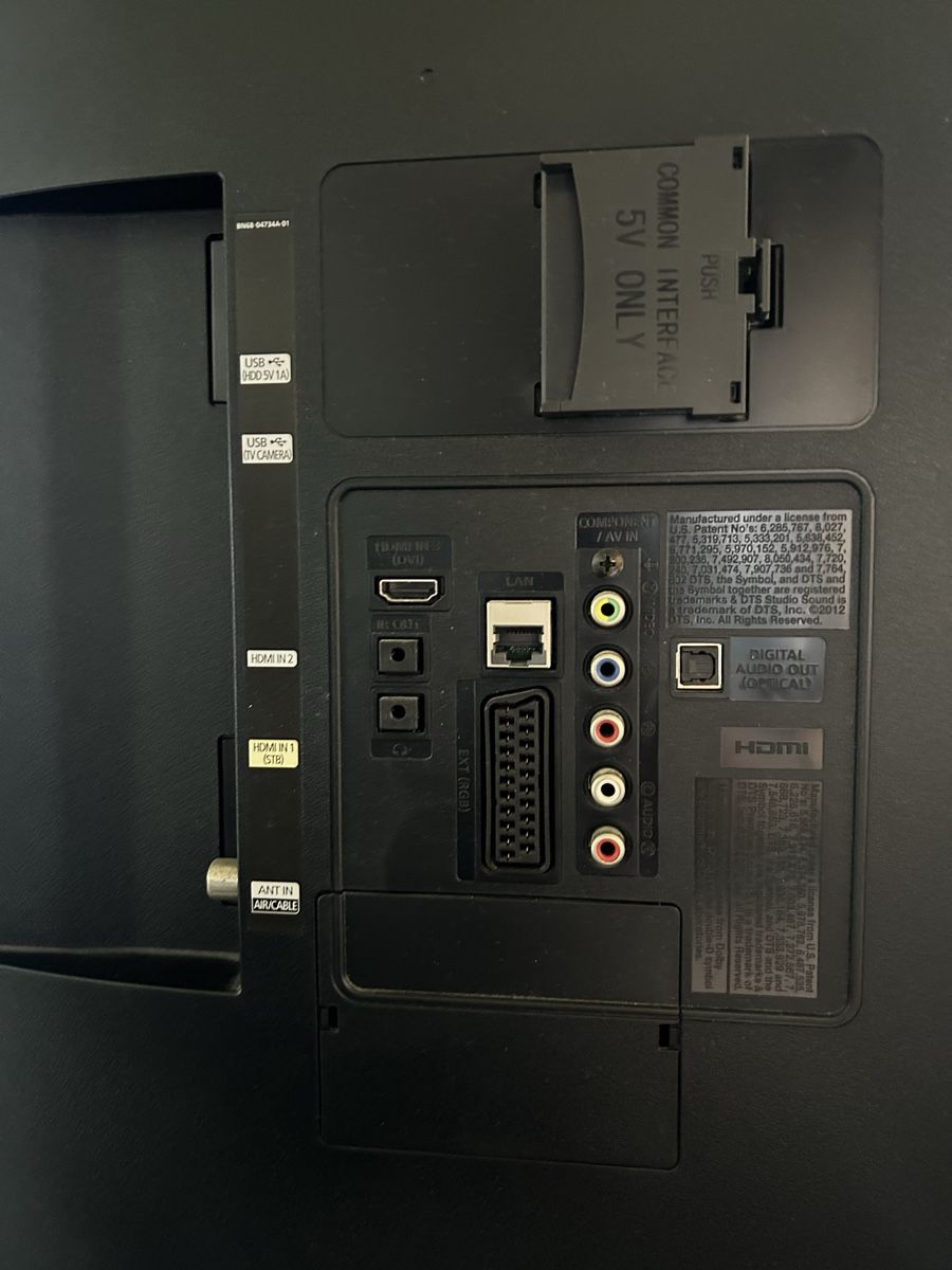 Monitor: Samsung Bildschirm – Nuovo (secondo la descrizione) da Steffisburg venduto da jan._steffen 3