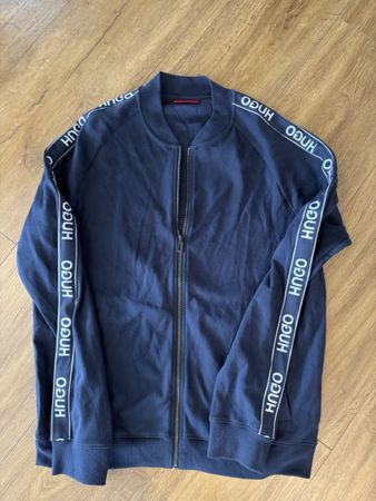 Hugo Boss Sweatjacke dunkelblau Grösse XL guter Zustand